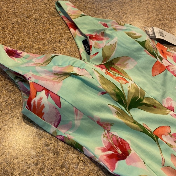 NWT Chaps Floral Feminine V Neck Dress 6 - Picture 5 of 17